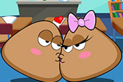 game Pou Kissing